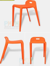 Load image into Gallery viewer, 100% Plastic chair