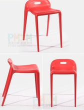 Load image into Gallery viewer, 100% Plastic chair