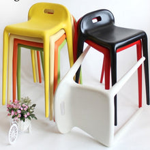 Load image into Gallery viewer, 100% Plastic chair