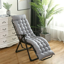 Load image into Gallery viewer, Solid long Recliner Rocking Rattan Chair